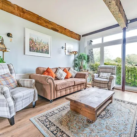 Eden Mill, Millers Beck Holiday home *